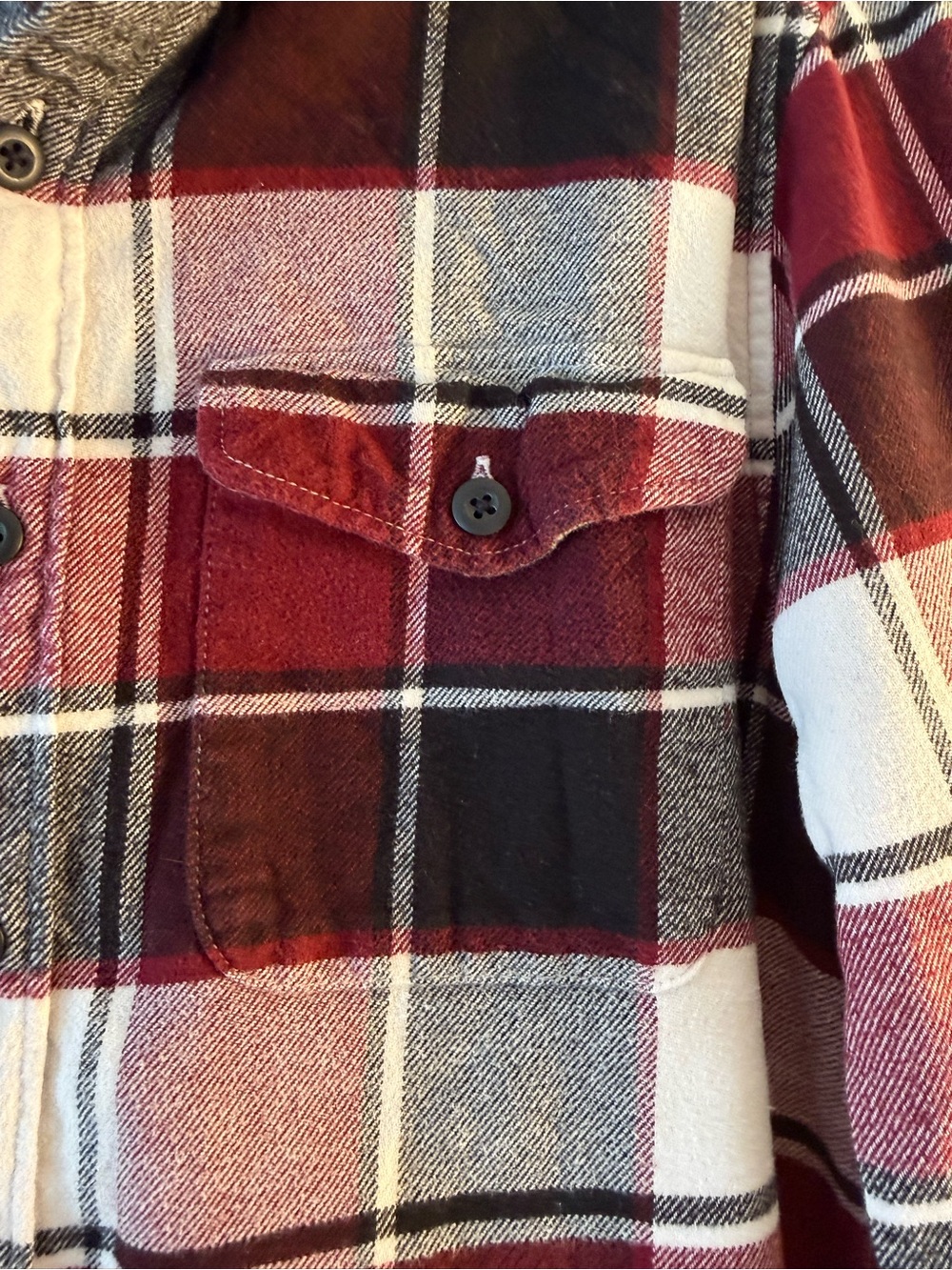 Abercrombie & Fitch Men's Burgundy, Black & White Plaid Button-Down Shirt - Picture 2 of 6